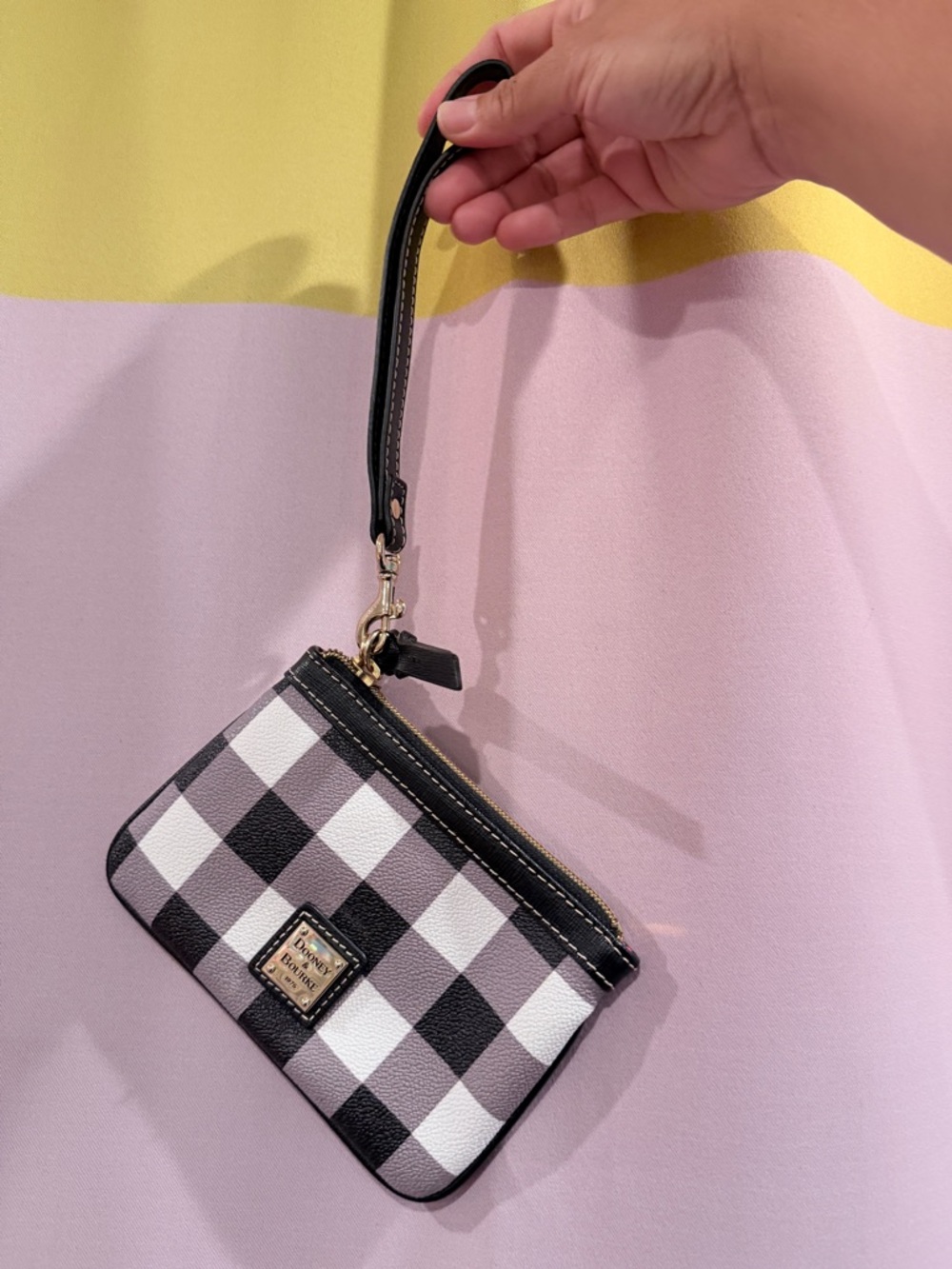 NWOT Dooney & Bourke Black, White and Gray Gingham Check Wristlet